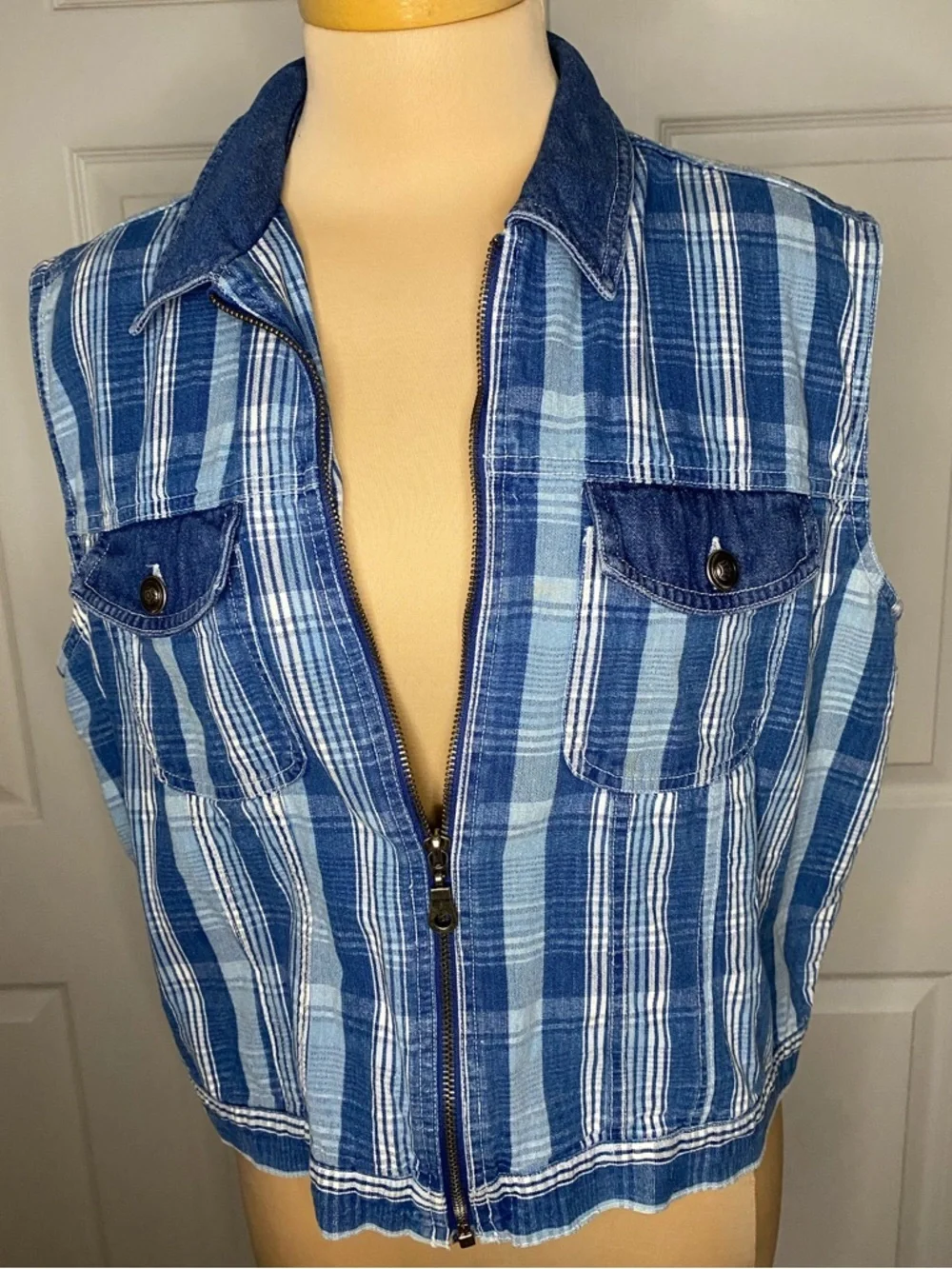 Crossroads Women's Denim Vest, Plaid, Size Large, 90s Y2K, Hipster, Summer - Picture 5 of 12